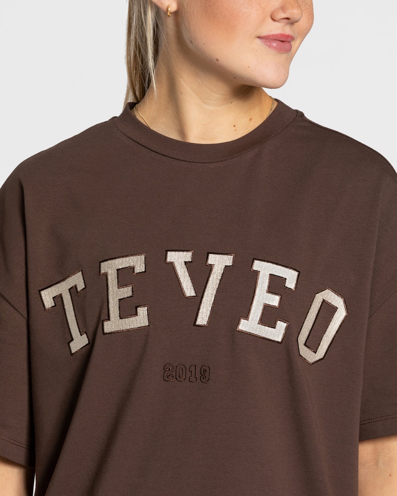 Teveo College Oversized T-shirt Dark Brown | DDNB7587