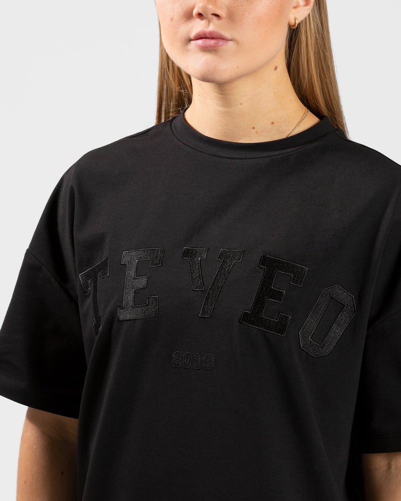 Teveo College Oversized T-shirt Black | MCDK2309