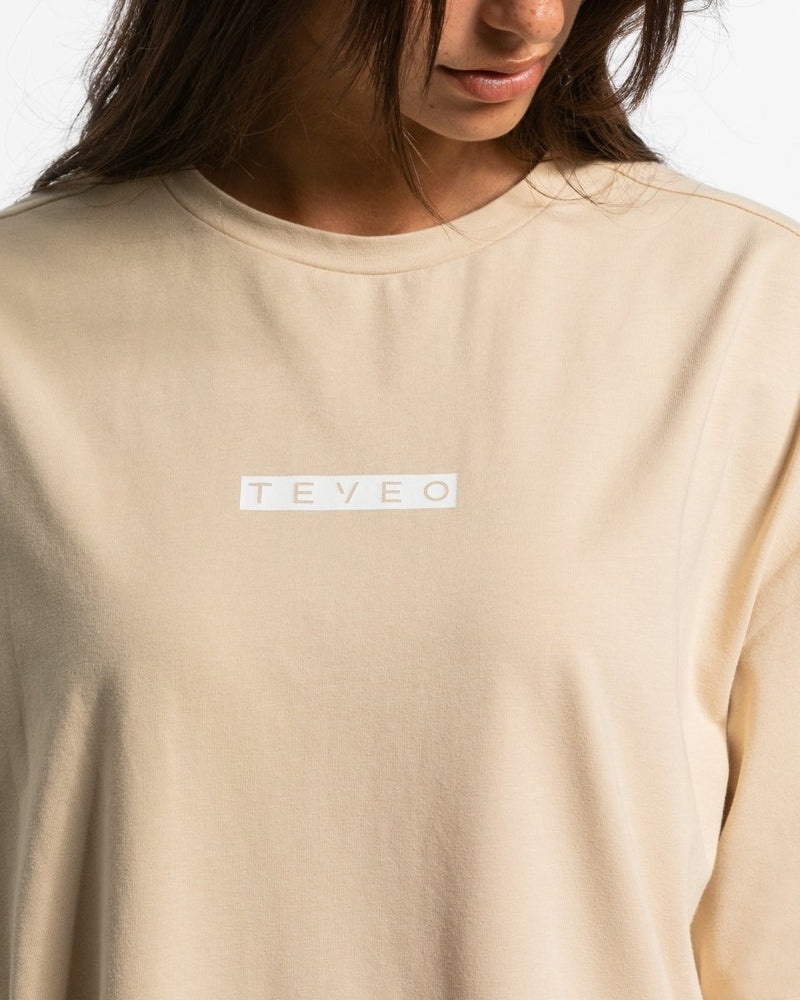 Teveo Iconic Oversized T-shirt Beige | WTCR9037