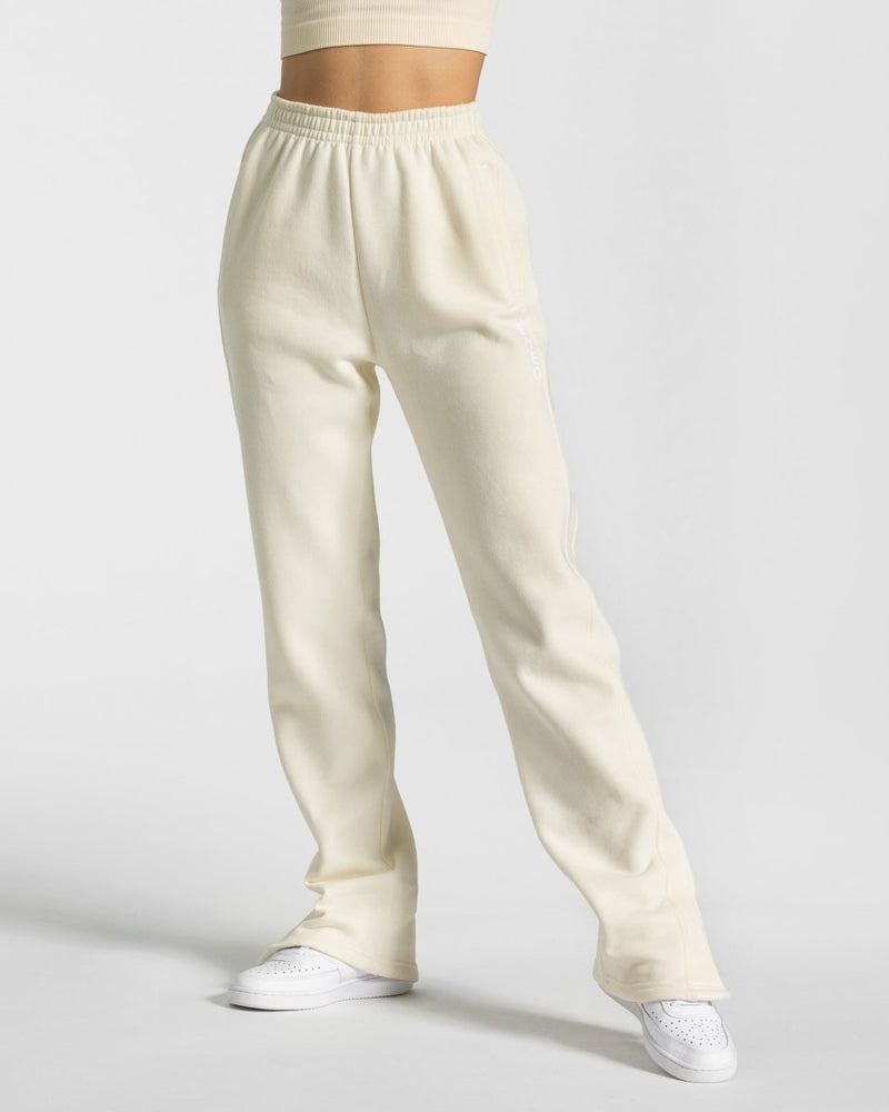 Teveo Sassy Slit Jogger White | KQJZ1257