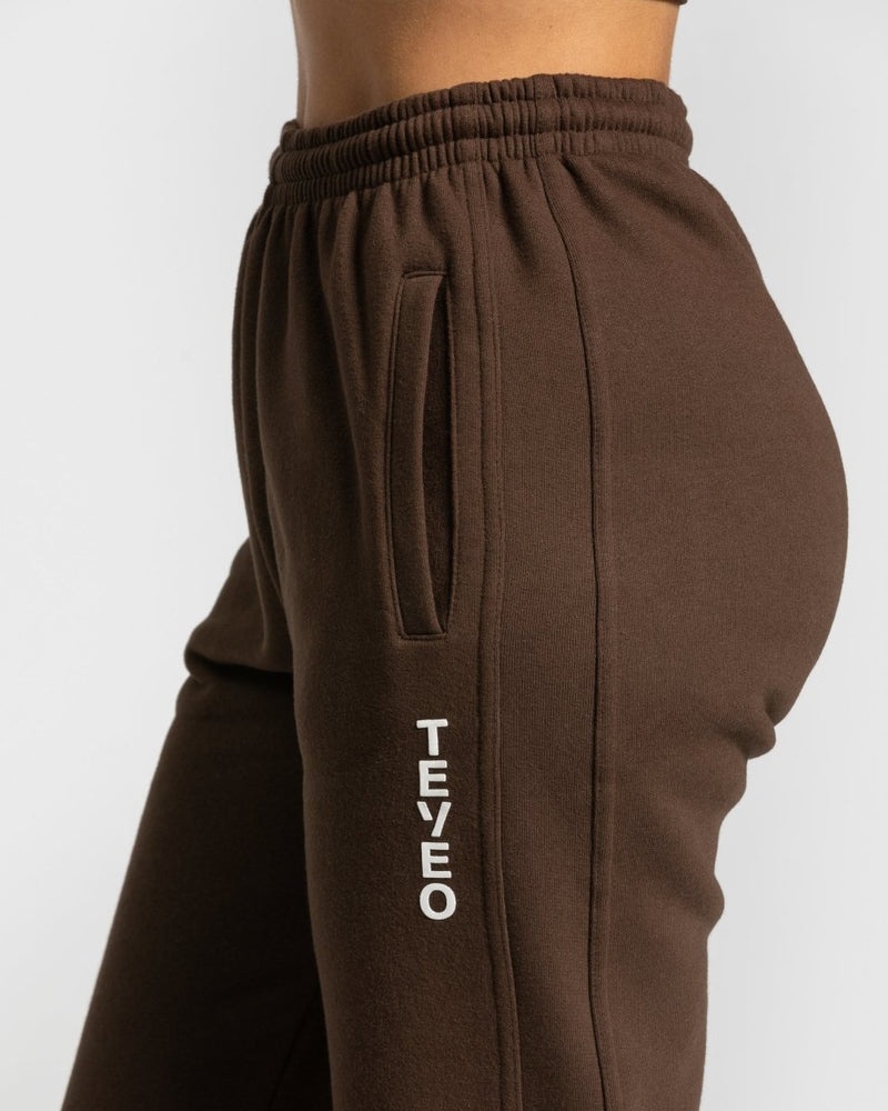 Teveo Sassy Slit Jogger Brown | LRZP1296