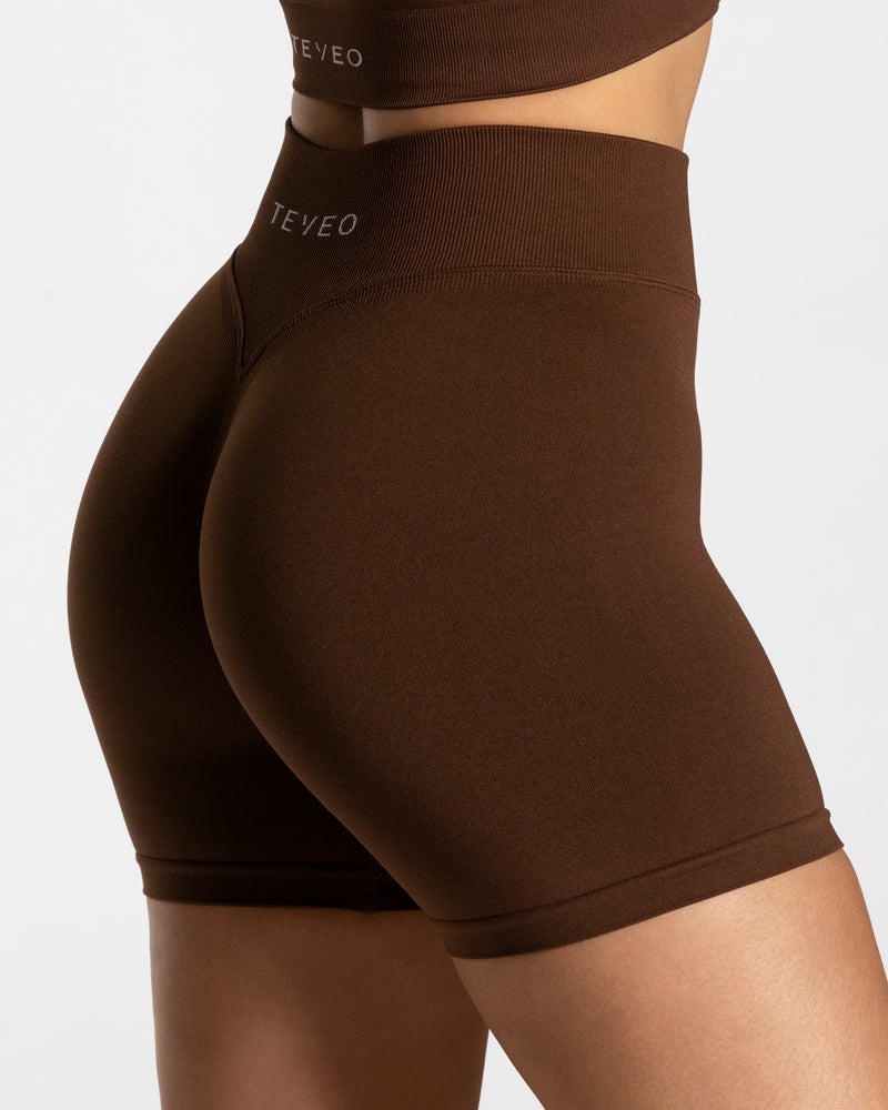 Teveo Statement Scrunch Short Coffee | NHSS9136