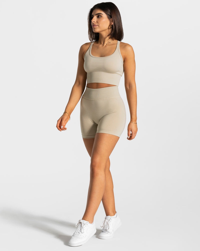 Teveo Statement Scrunch Short Brown | PFKB4530